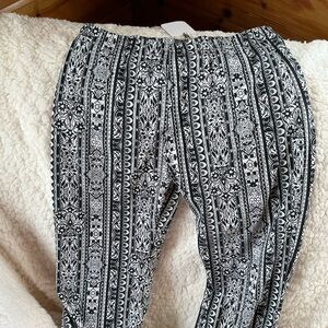 Black and White Patterned Women's Trousers bell bottoms